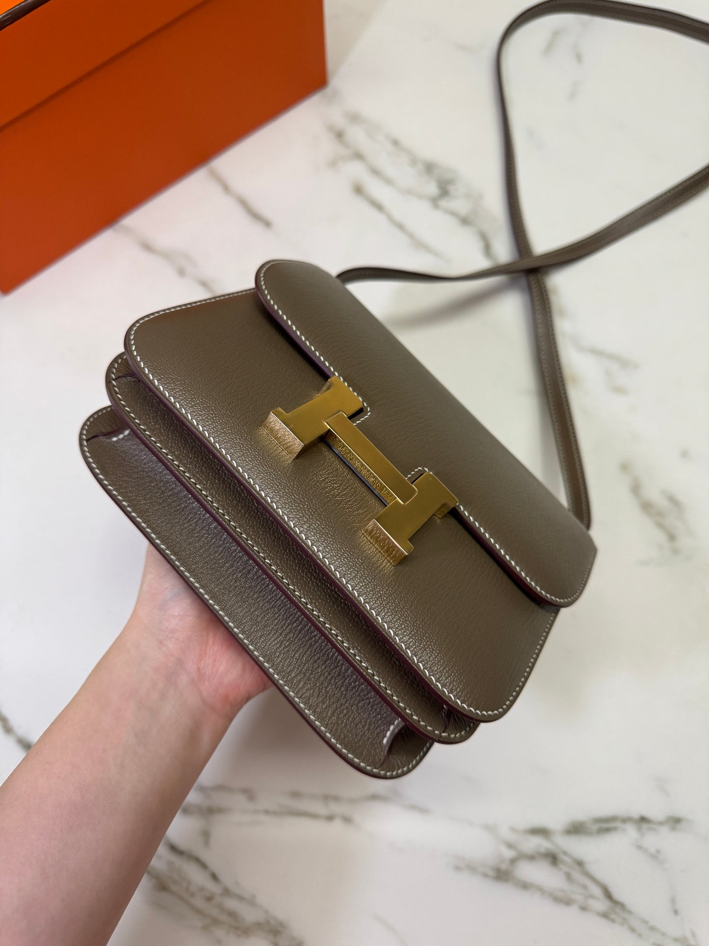 HERMES Mini Constance 大象灰山羊皮 金扣 Etoupe GHW