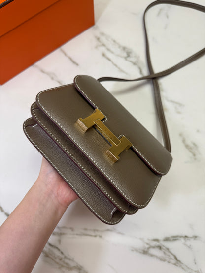 HERMES Mini Constance 大象灰山羊皮 金扣 Etoupe GHW