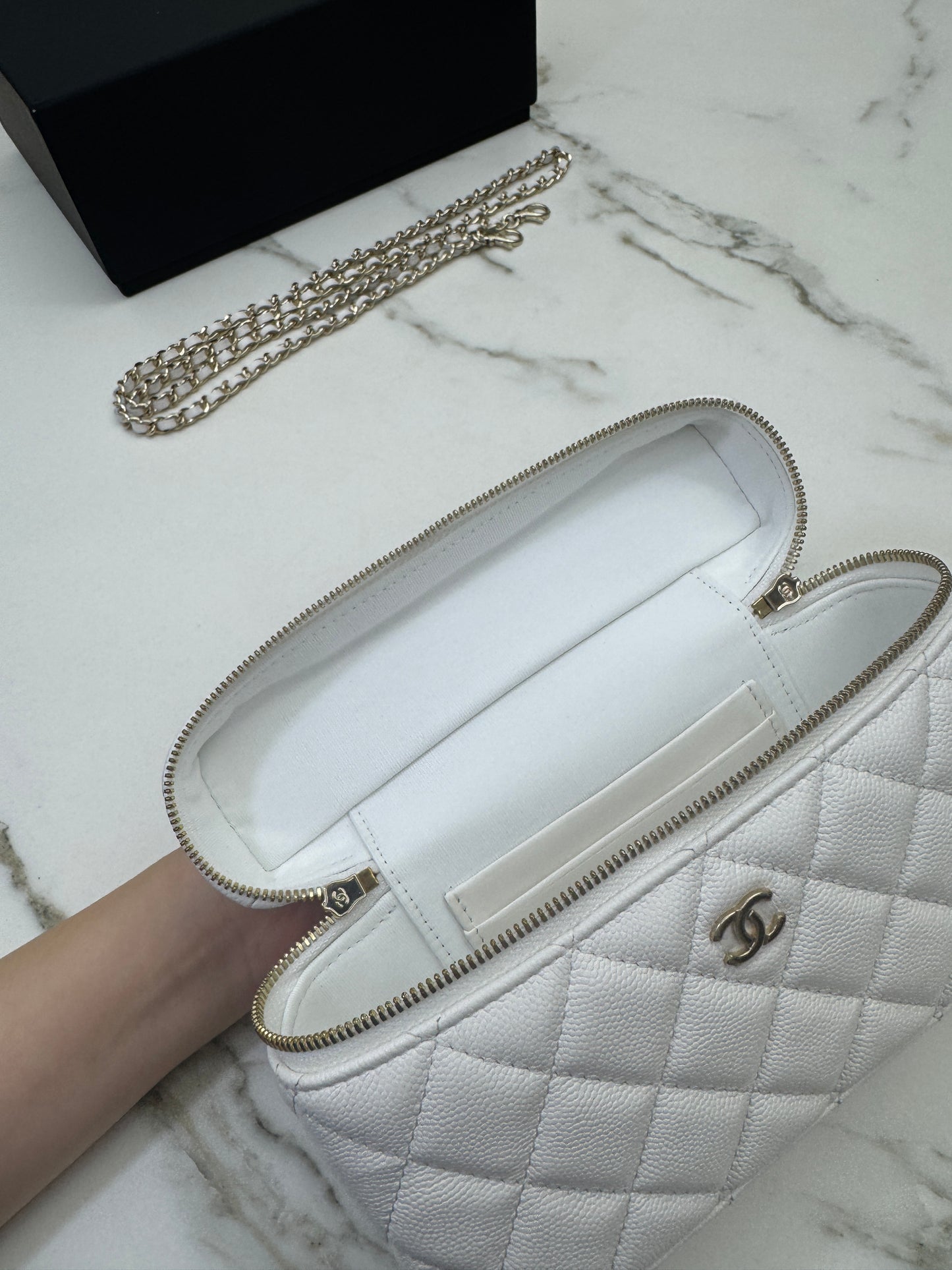 CHANEL 25C LP盒子包 白色 Vanity