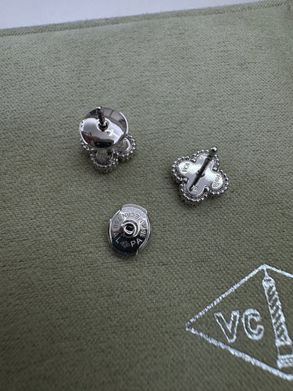 VCA Sweet Alhambra Earrings 白金色白貝母耳環