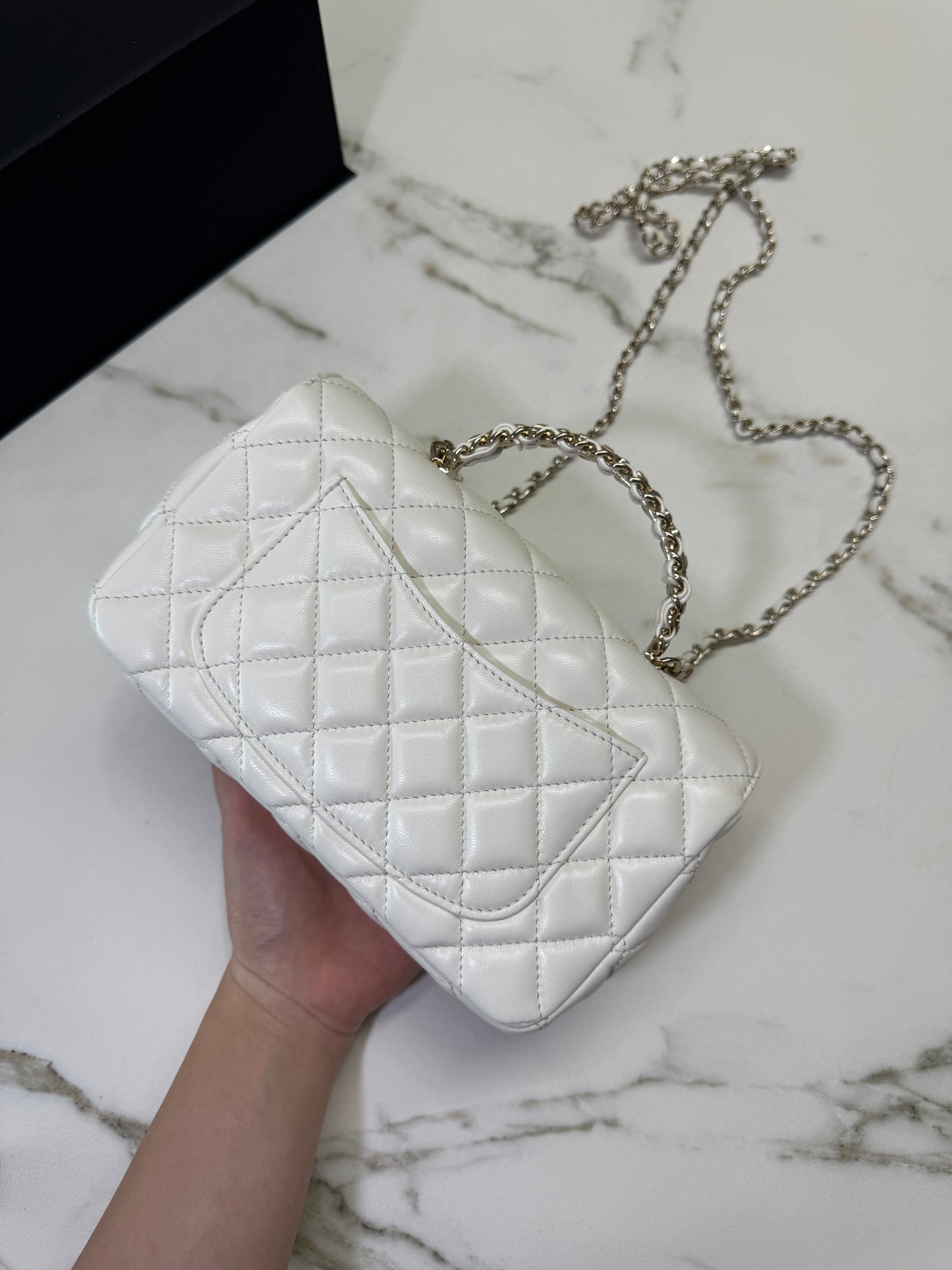 CHANEL 23A 水鑽 Mini CF Handle