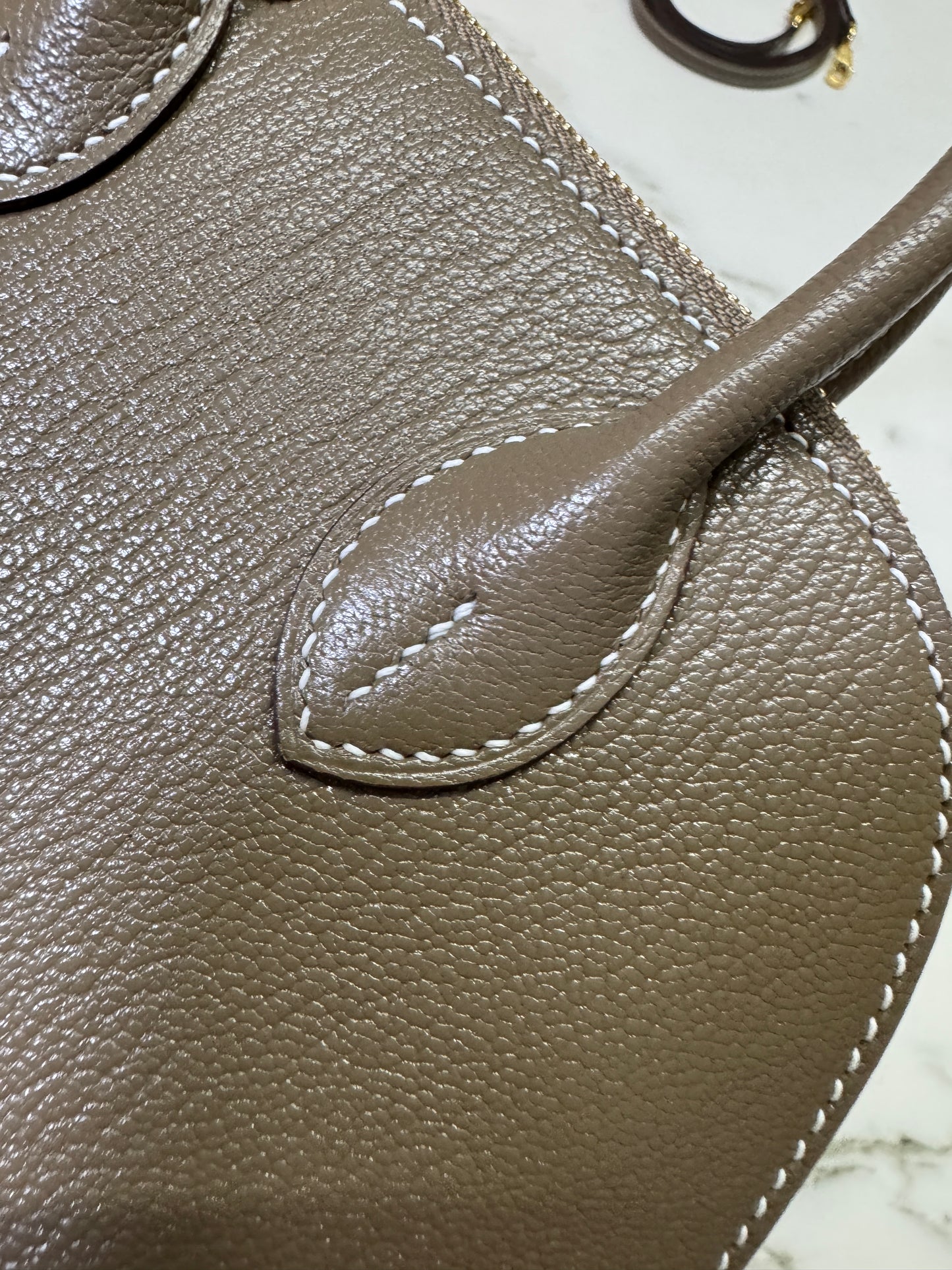 HERMES Mini Bolide 大象灰山羊皮 金扣