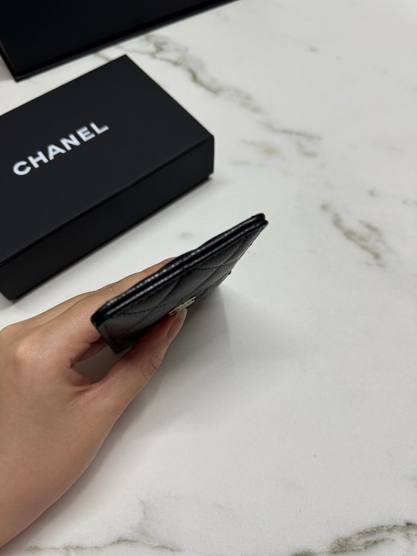 CHANEL 直版 黑色 淡金扣 Card Holder