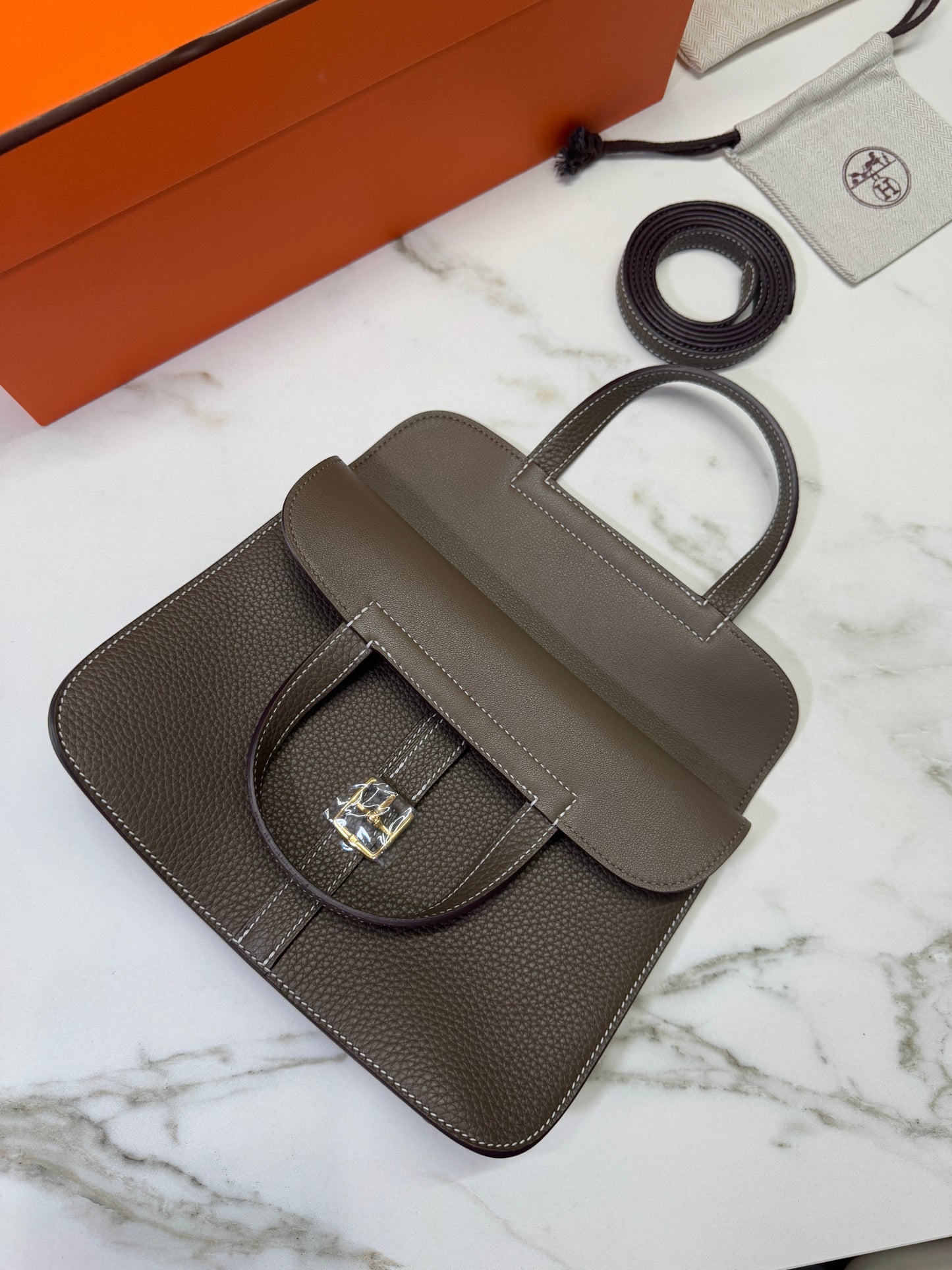 HERMES Halzan 25 大象灰金扣