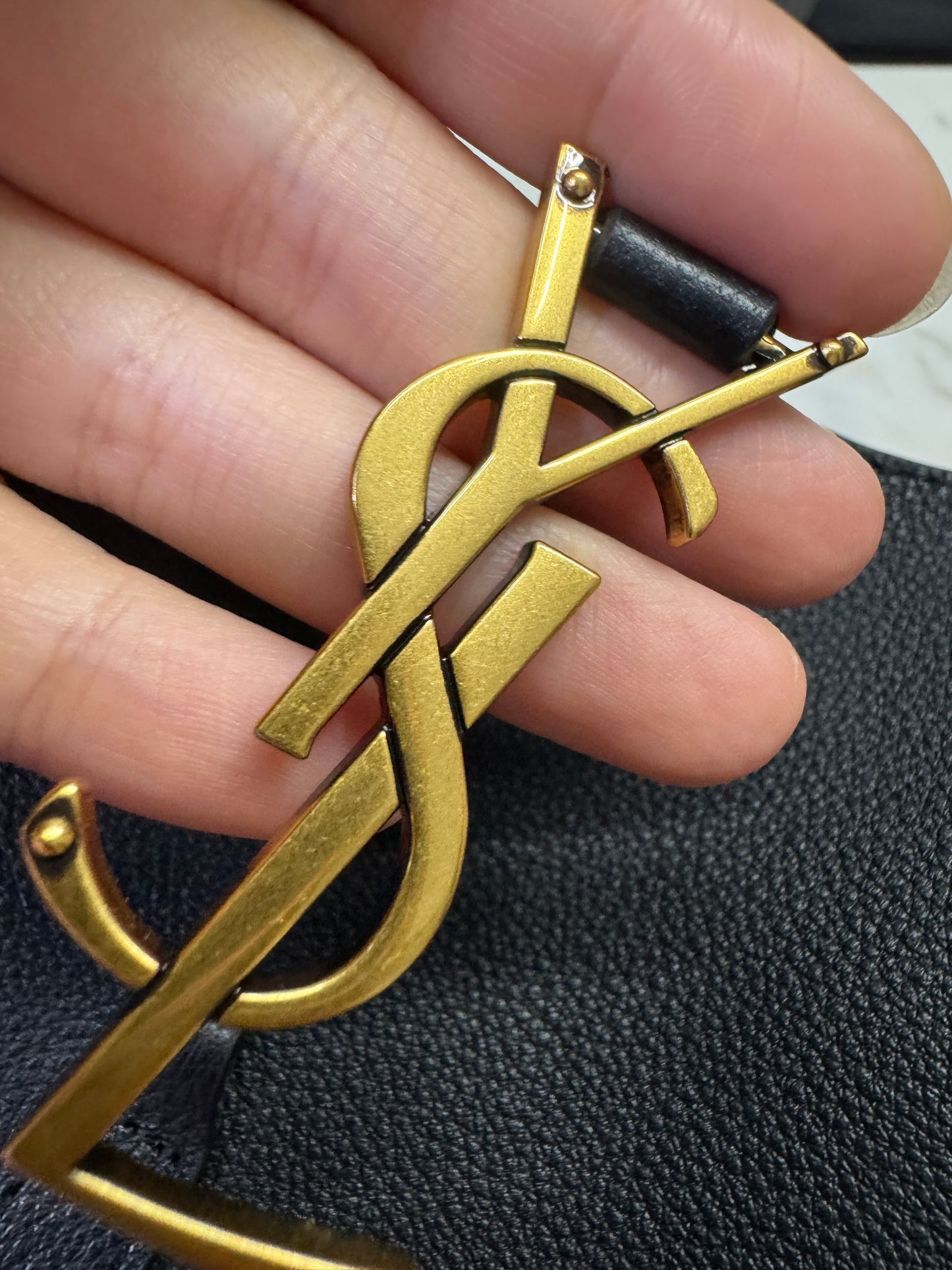 YSL LE 5 A 7 Hobo Small Black