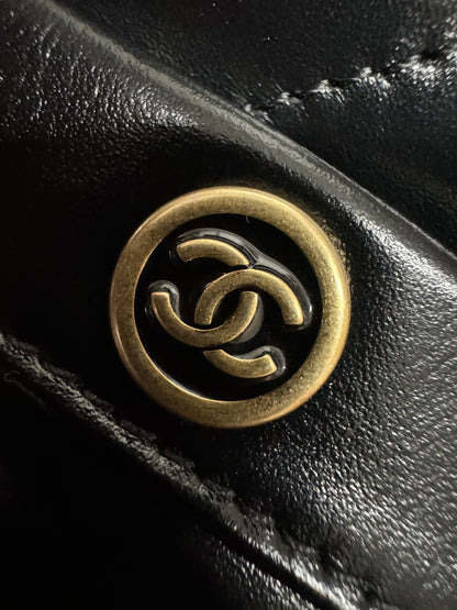 CHANEL 22Bag 雙口袋 S 24B