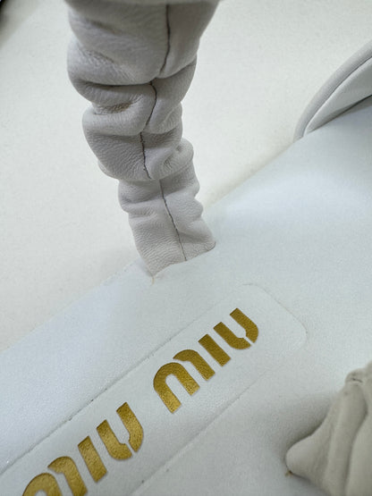 MIU MIU 兩穿魚嘴涼鞋 白色