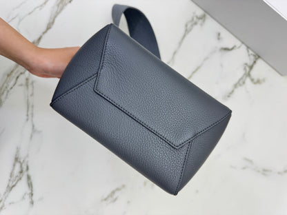 CELINE Sangle Small 深灰色