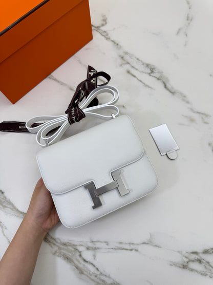 HERMES Mini Constance 新白色 銀扣 Evercolor 0U New White PHW