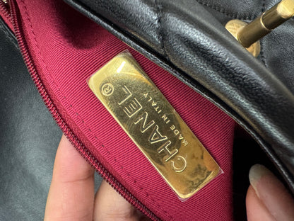 CHANEL 19Bag 黑金 Small