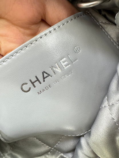 CHANEL Mini 22 Bag 23C淺灰色