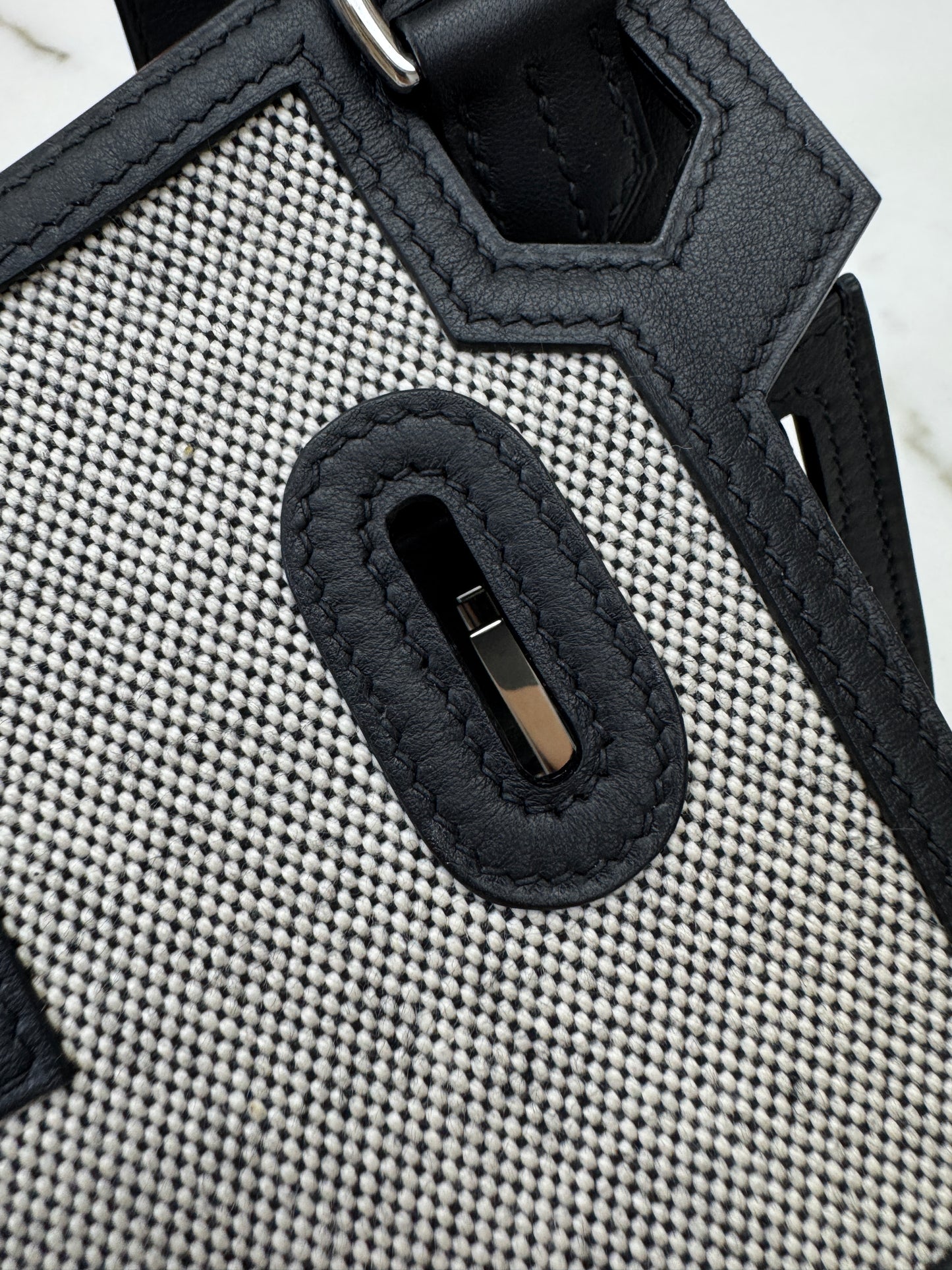 HERMES Mini Jypsiere 熊貓帆布 Swift/ Canvas