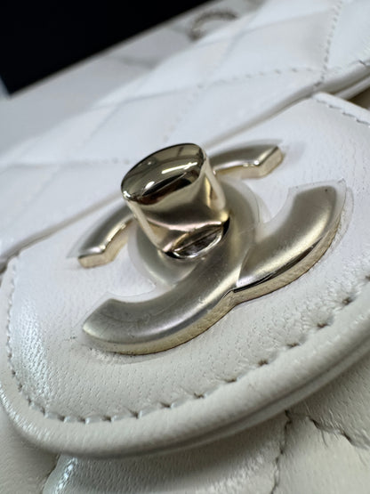 CHANEL 23A 水鑽 Mini CF Handle