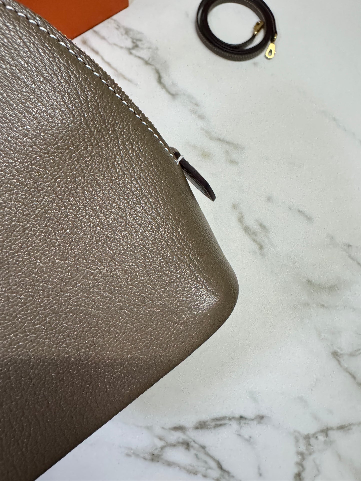 HERMES Mini Bolide 大象灰山羊皮 金扣