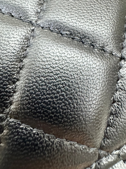 CHANEL 25B 手柄郵差 Wallet on Chain