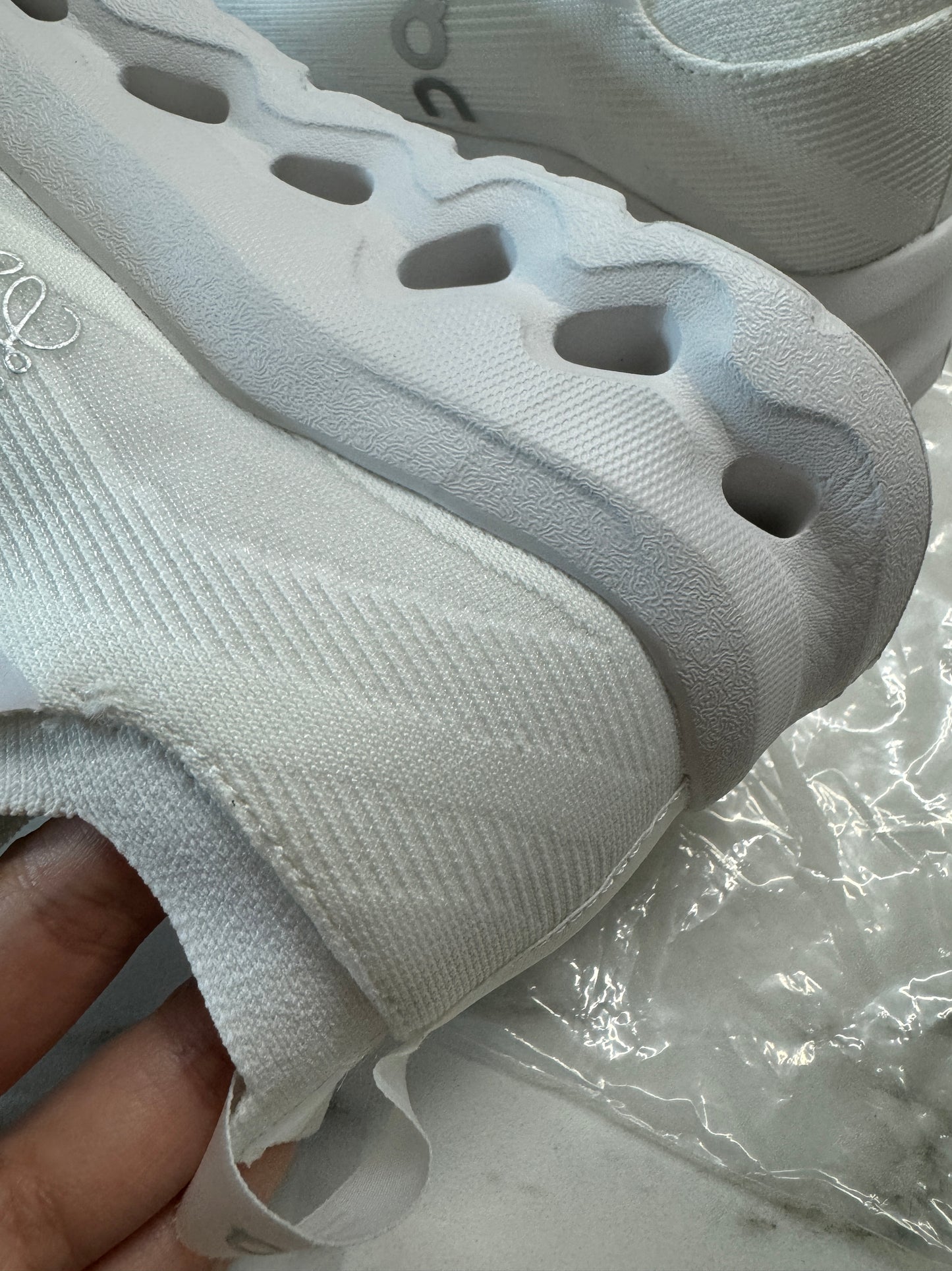 LOEWE x ON 白色運動鞋 35-44碼