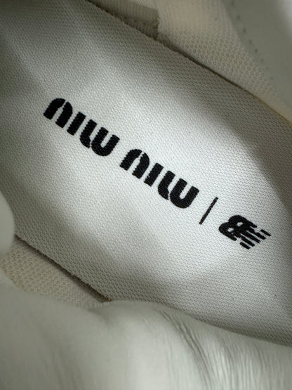 MIU MIU x NB 軟底小白鞋