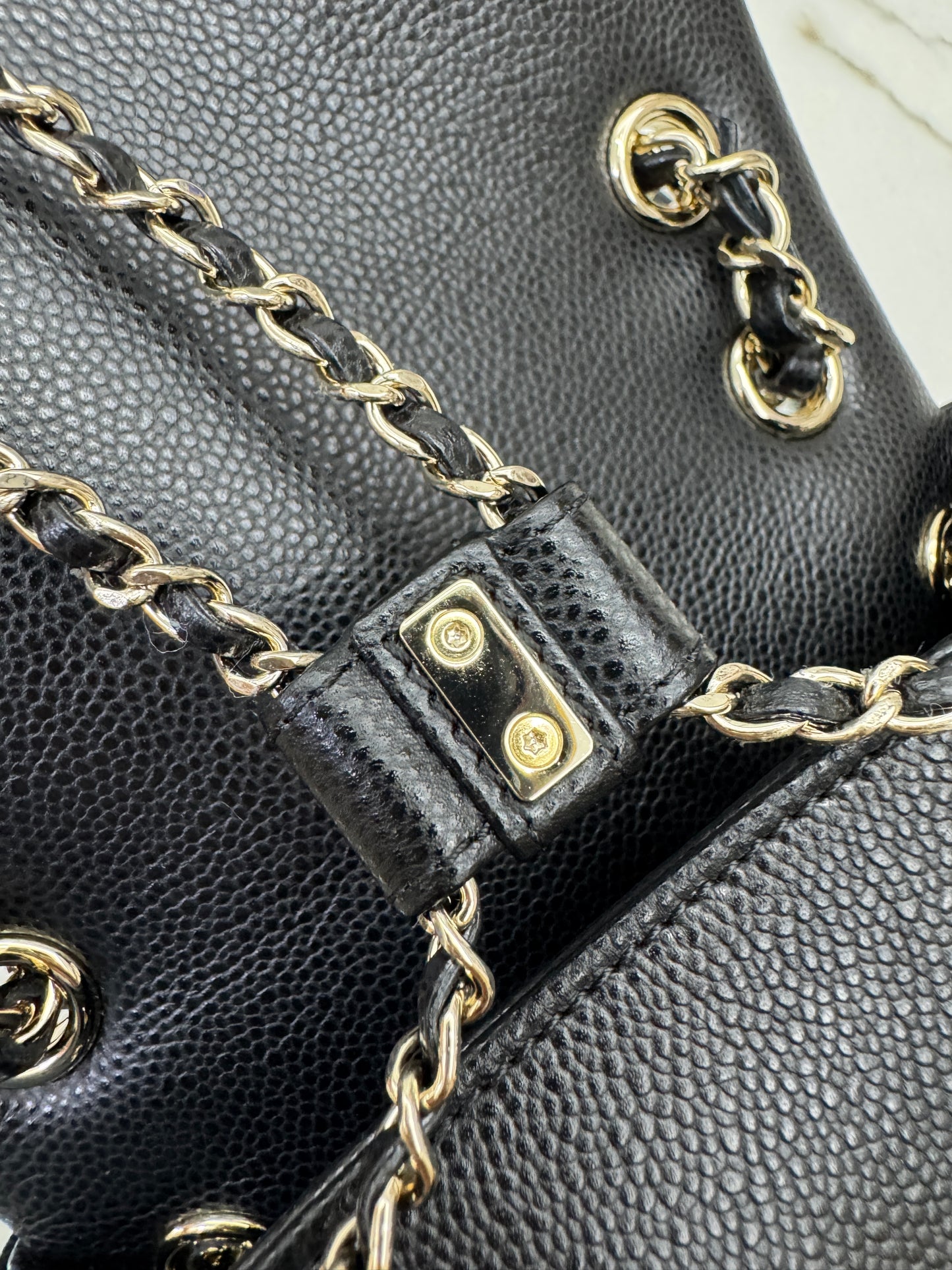 CHANEL 青蛙Duma 荔枝牛皮 Large