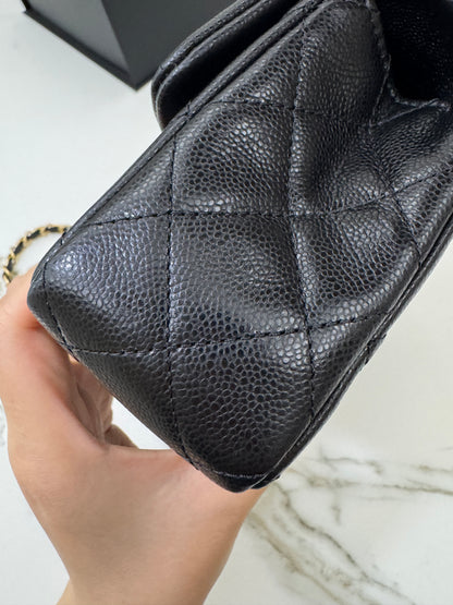 CHANEL 25B Mini CF Top Handle
