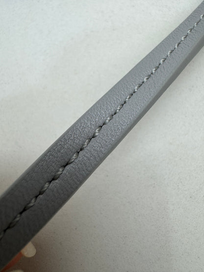 MIU MIU Wander Small 霧霾藍