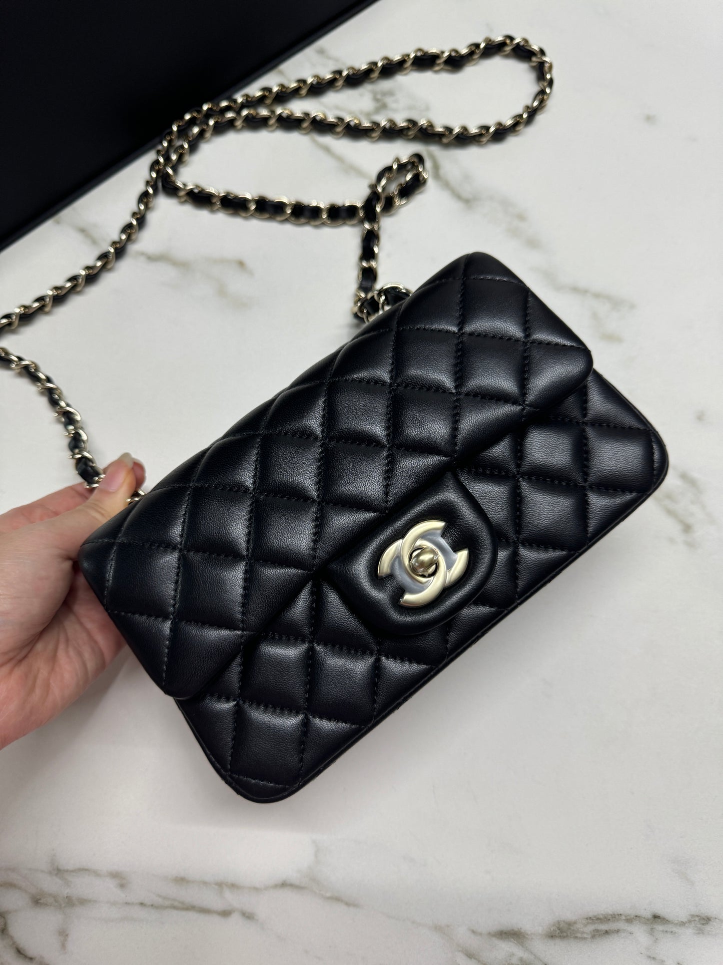 CHANEL CF20 羊皮 黑色淡金扣