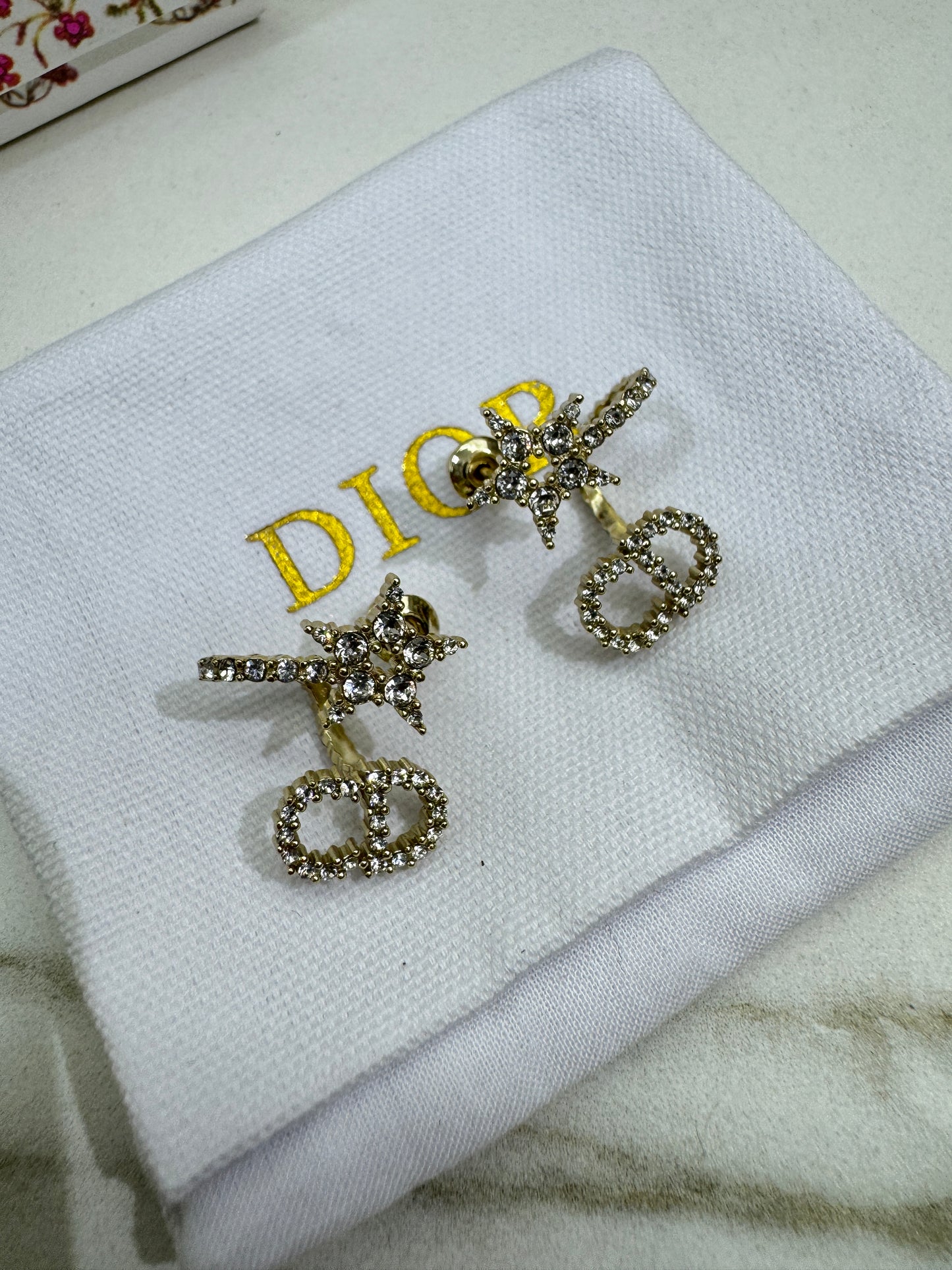DIOR Claire D Lune 耳環