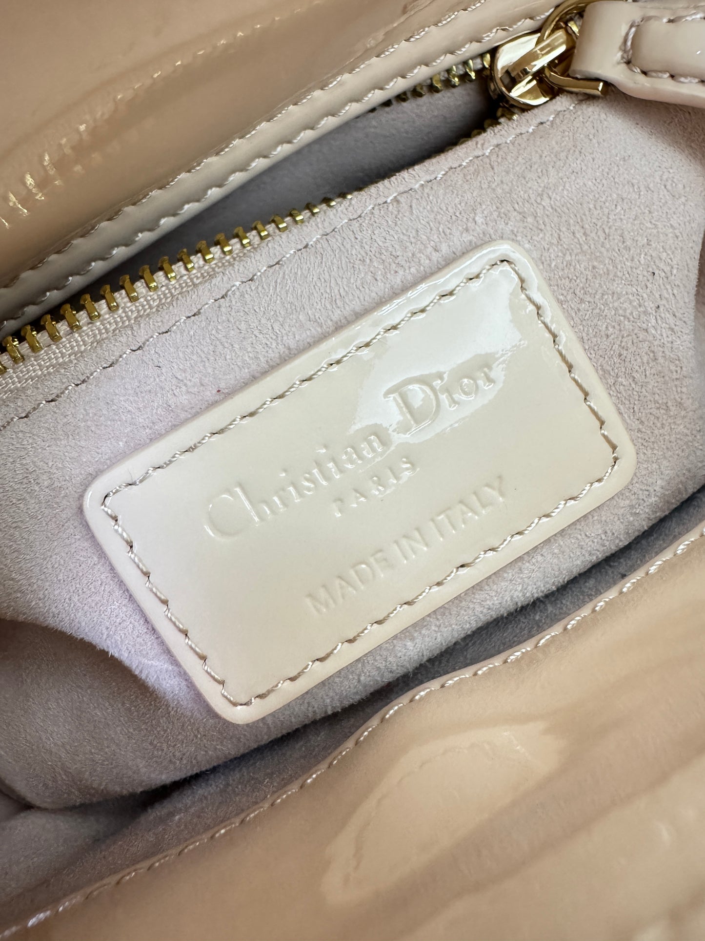 DIOR Mini Lady Dior Powder Beige 漆皮胭脂米 Shiny Calfskin