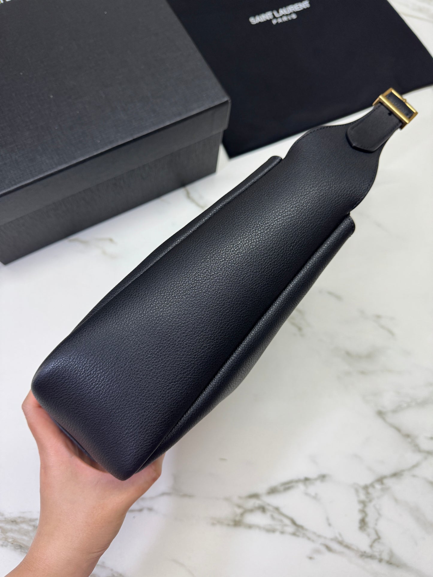 YSL LE 5 A 7 Hobo Small Black