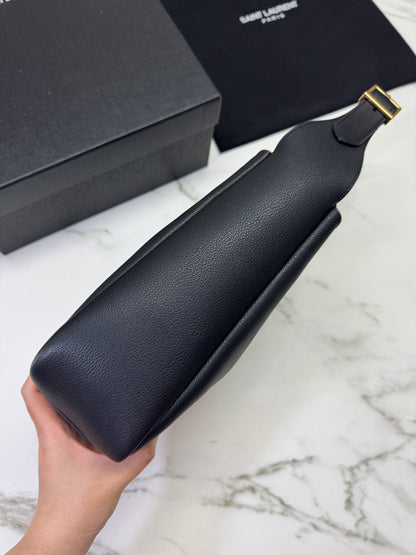 YSL LE 5 A 7 Hobo Small Black