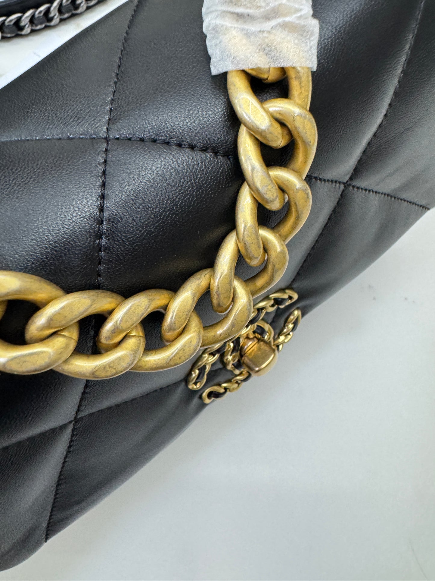 CHANEL 19Bag 黑金 Small