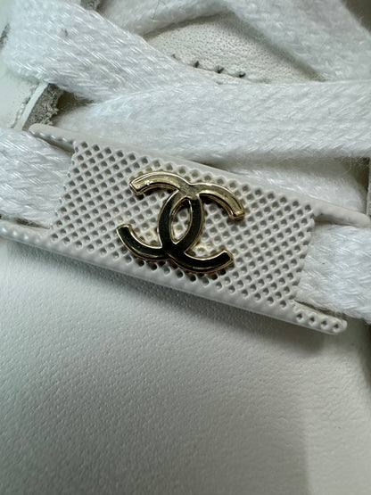 CHANEL 全皮燙金小白鞋 Sneakers