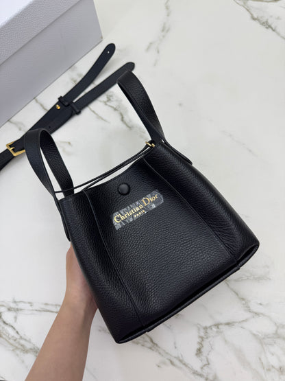 DIOR Signature 全皮小水桶