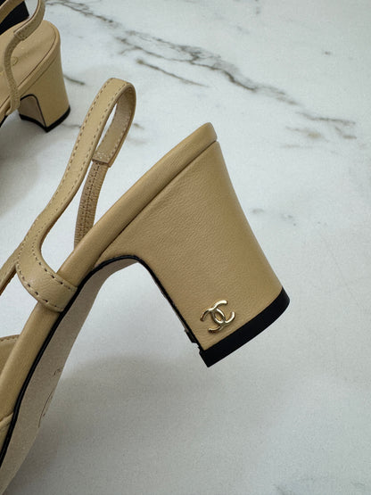 CHANEL Slingback 6.5cm 杏拼黑