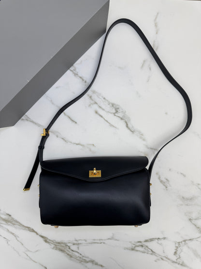BALENCIAGA Le 7 Hobo