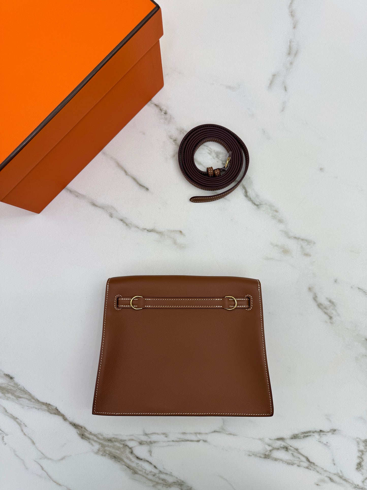 HERMES Kelly Danse 金棕色金扣 Swift Gold GHW