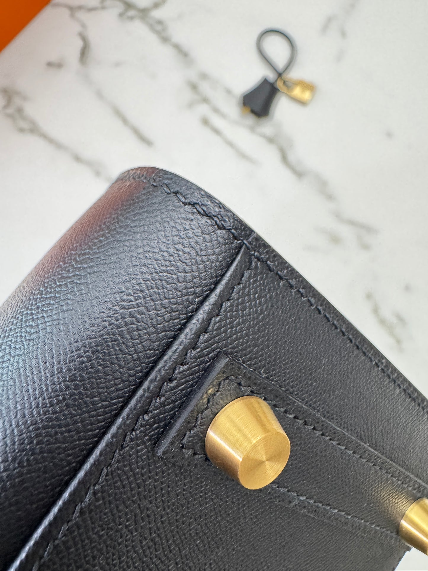 HERMES Birkin 25 黑色 Madame 拉絲金扣 89 Noir Sellier