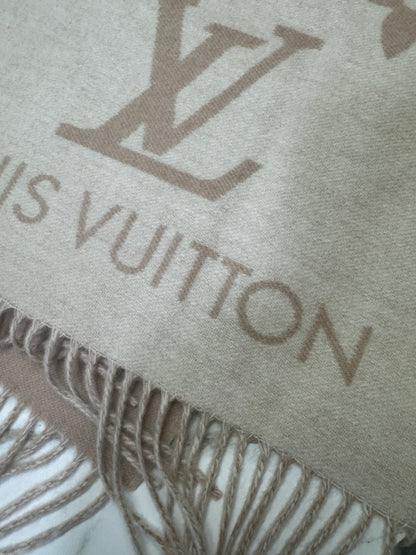 LV Reykjavik Scarf 100% Cashmere 淺奶茶色/米色 圍巾