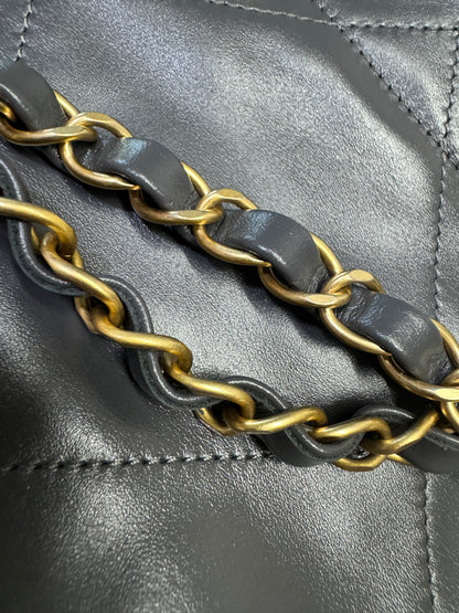 CHANEL 22Bag 小號 深灰色