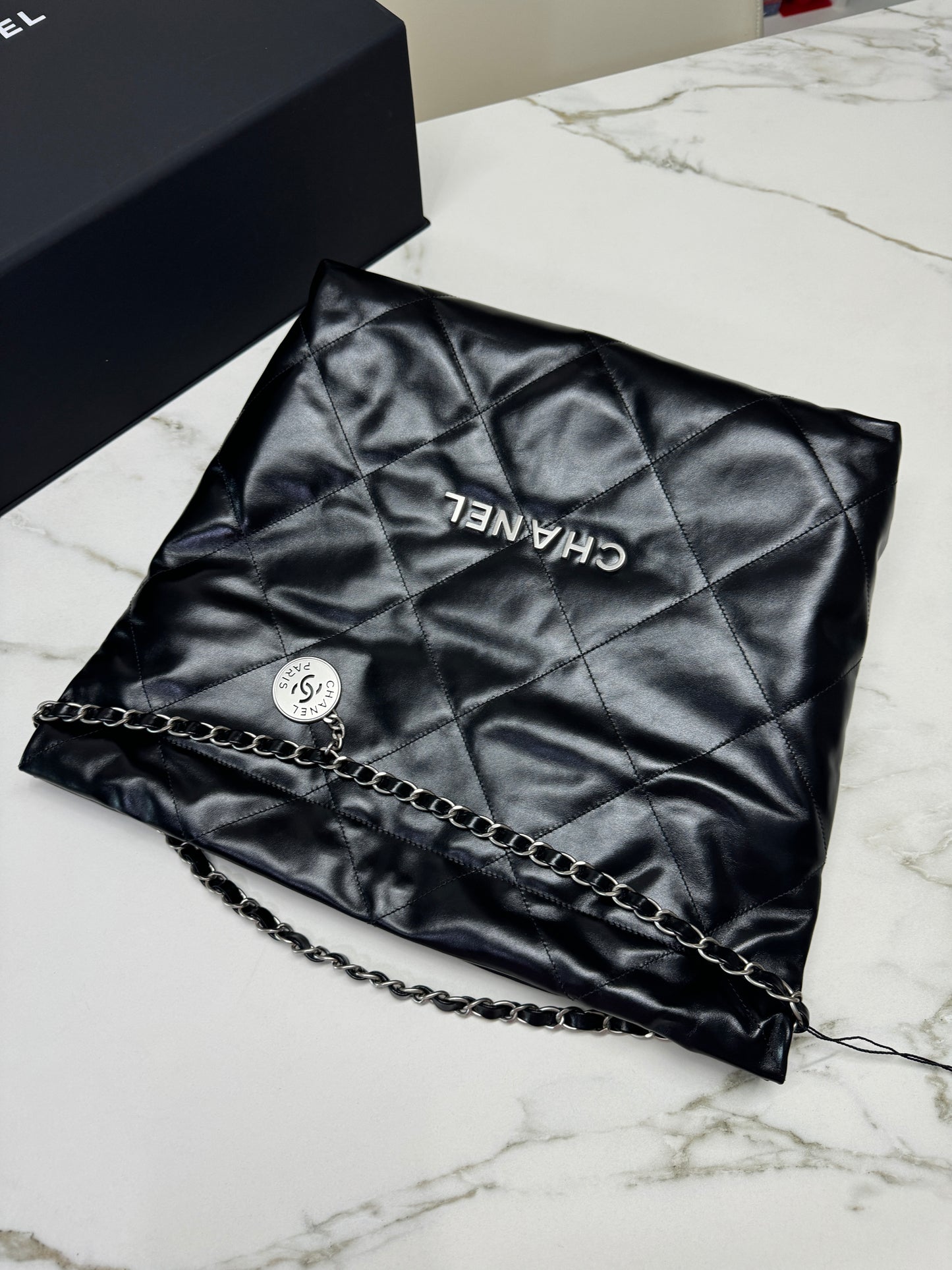 CHANEL 22bag 中號 黑銀 Medium