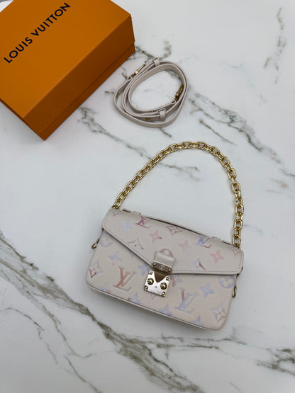 LV Pochette Metis East-West 漸變紫