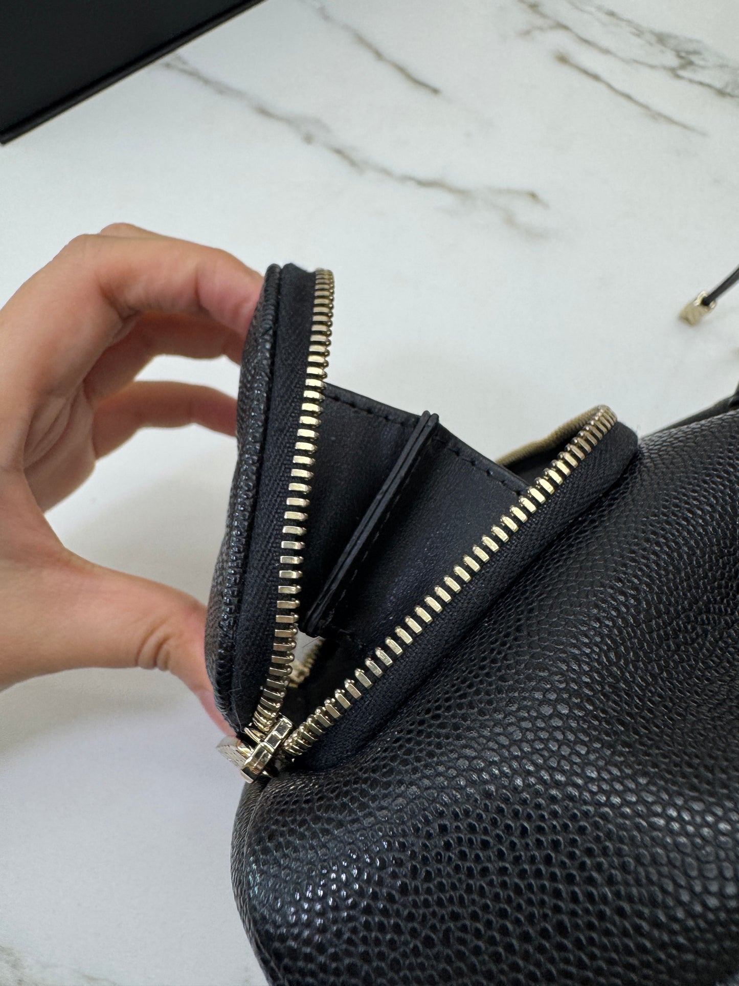 CHANEL 25B 迷你水桶