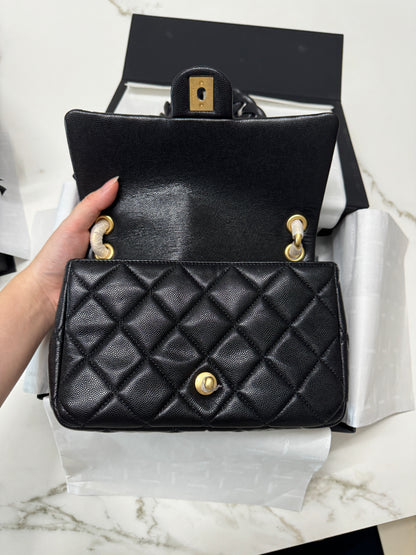 CHANEL 24P粗皮鏈hobo Jennie同款