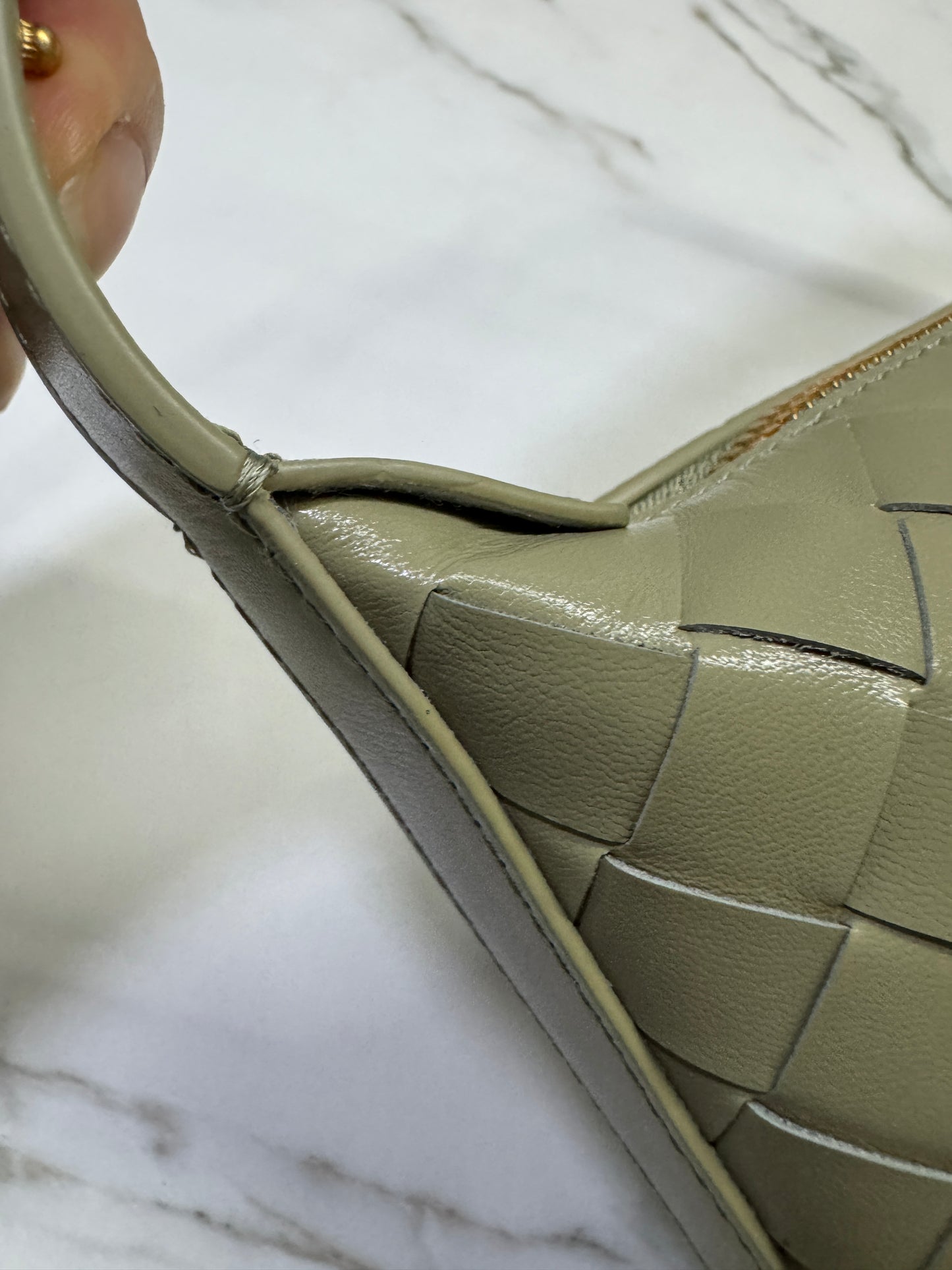 BV Wallace Travertine 洞石綠