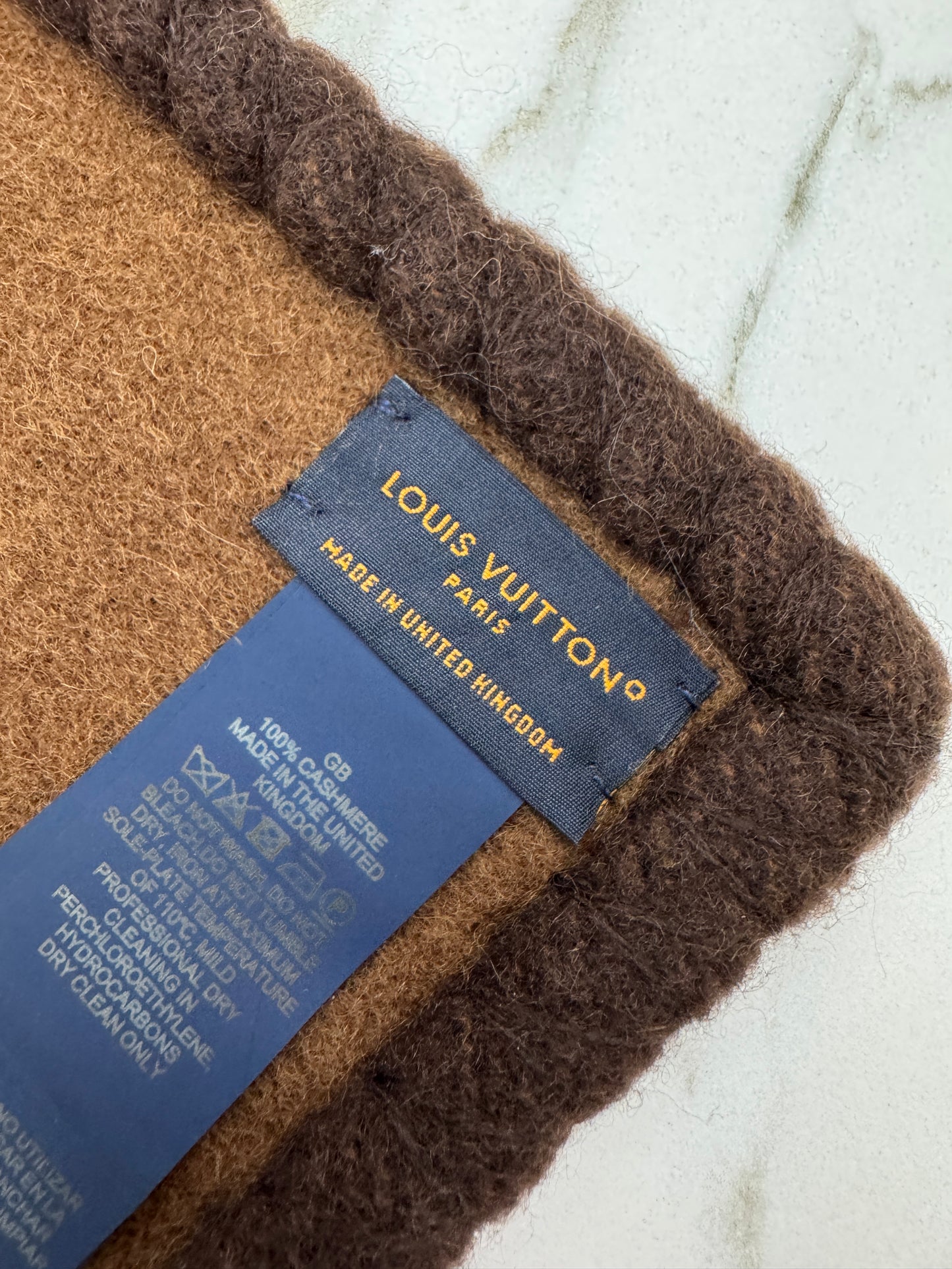 LV Sweet Dreams Scarf M77379 Marron