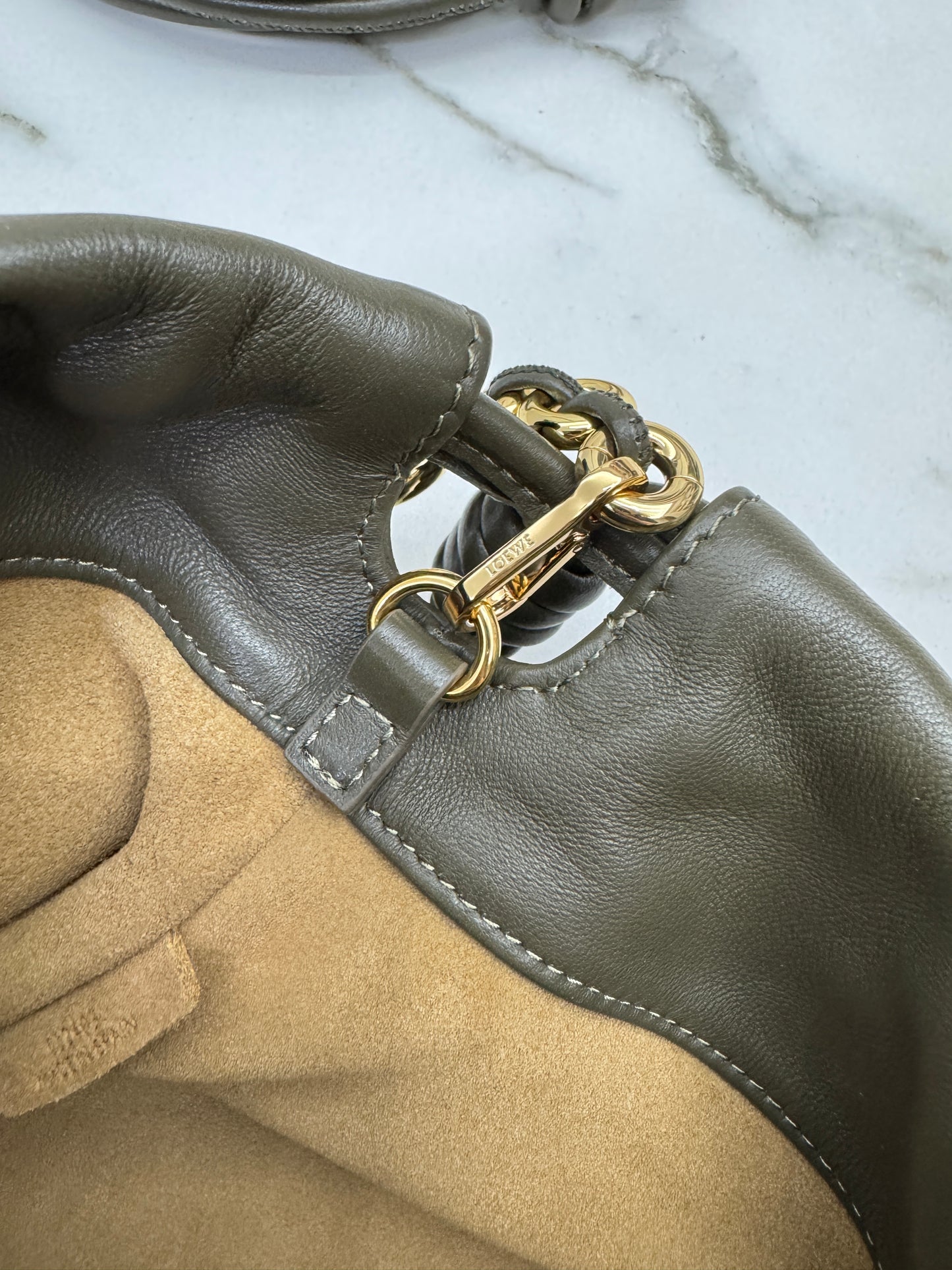LOEWE Flamenco Purse Medium 卡其綠