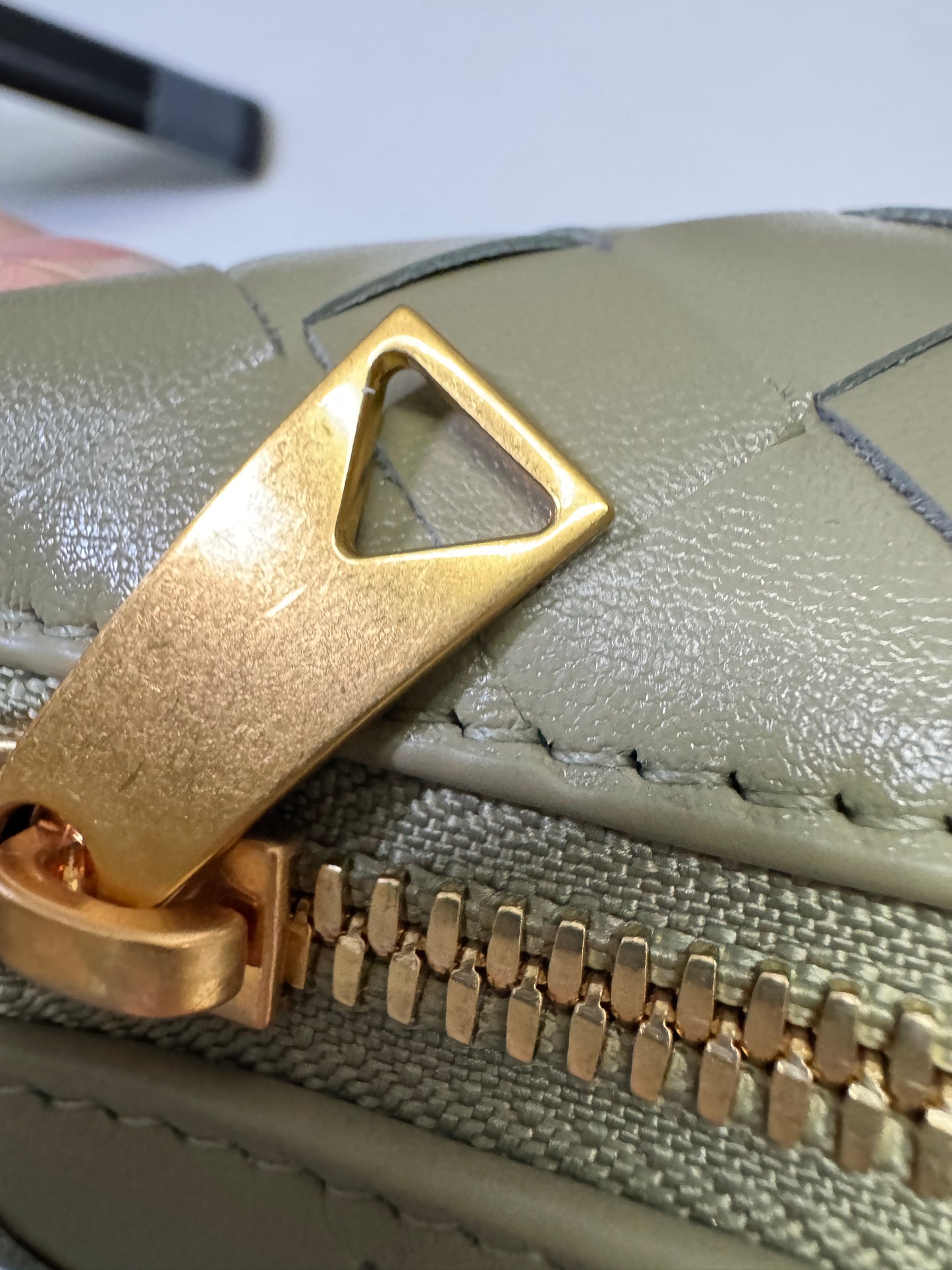 BV Wallace Travertine 洞石綠