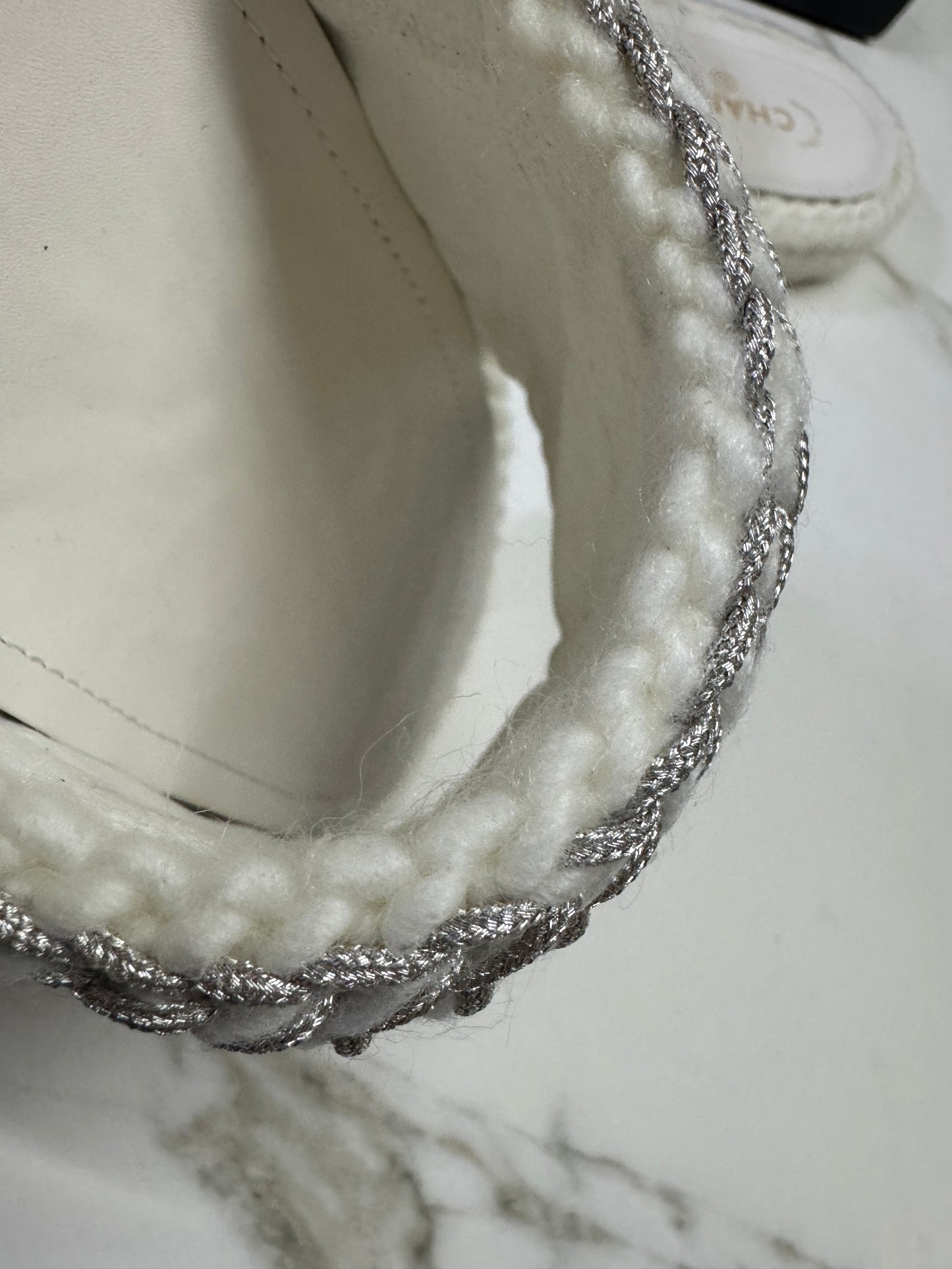 CHANEL 白銀色 厚底拖鞋