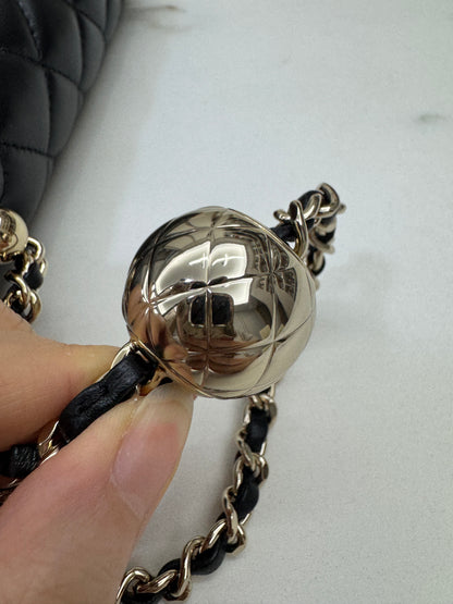 CHANEL 25K亮面淺金球 Mini CF20 Pearl Crush