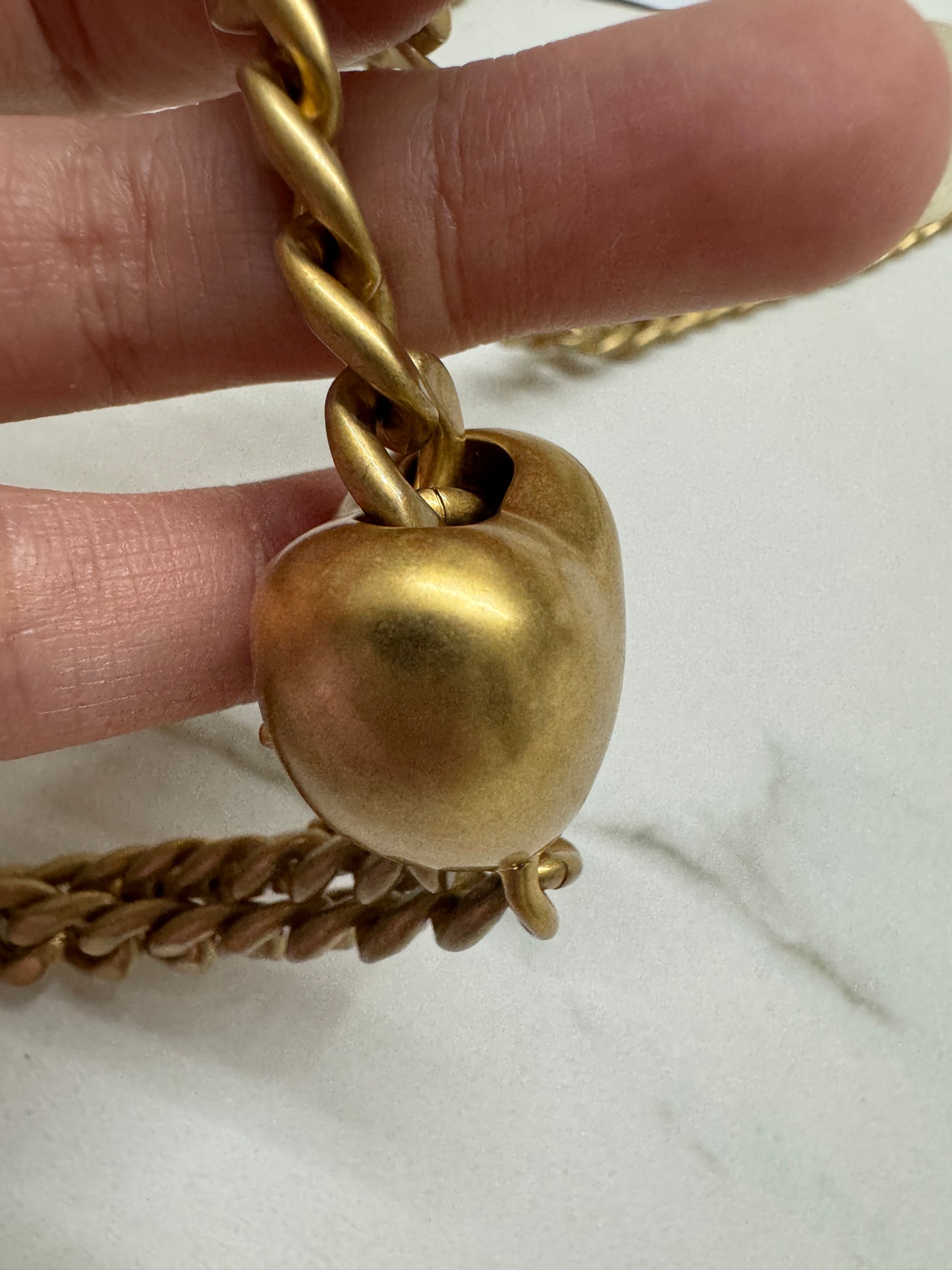 CHANEL 24P 愛心金球 白色 20cm 中號