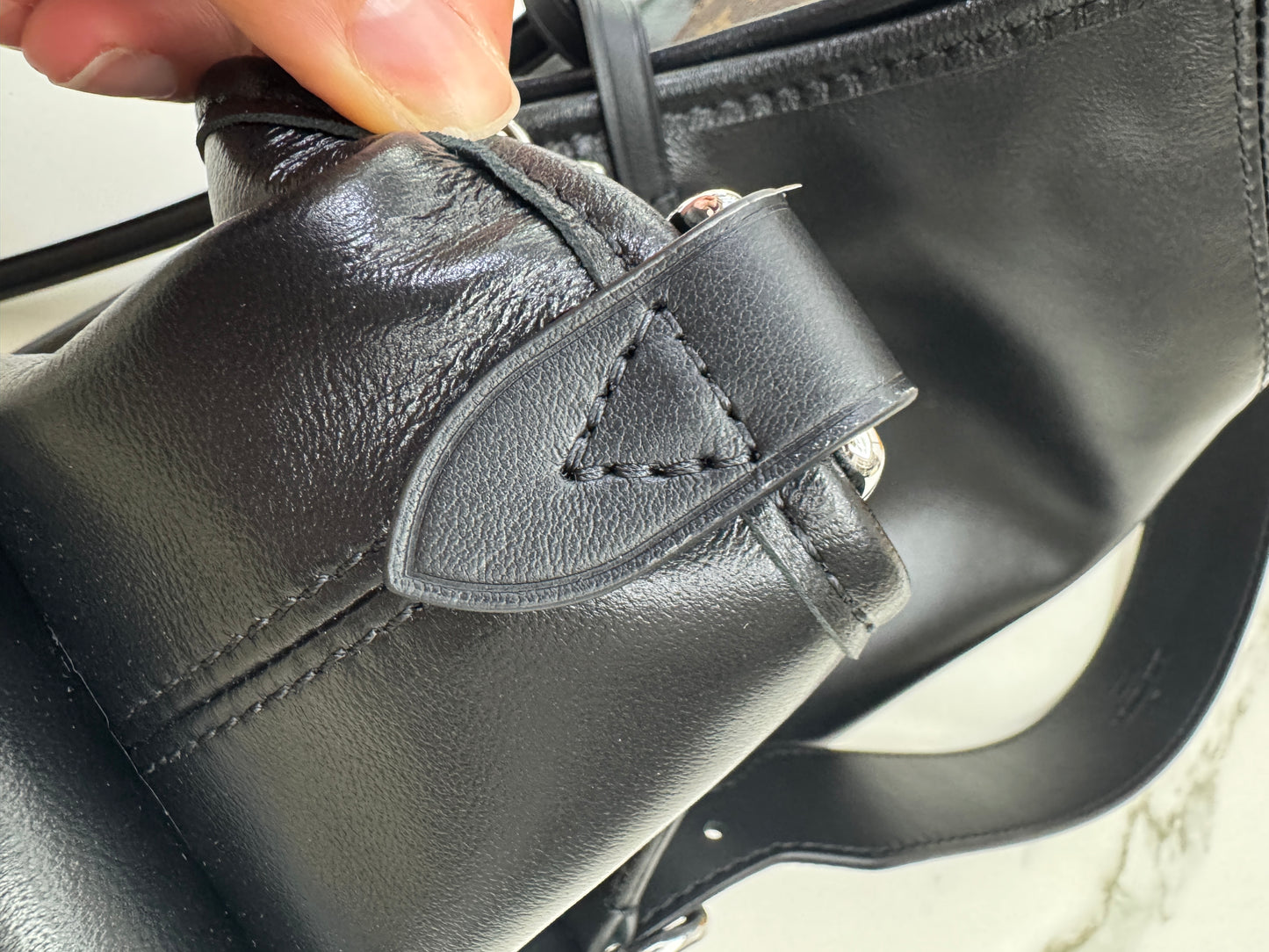 LV Carryall Cargo Vibe PM Black
